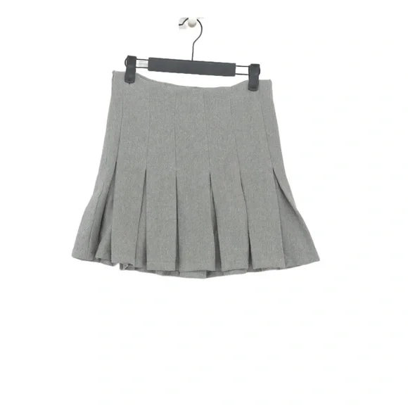 (NWOT) Bershka Be Yourself Babe! Gray Half Pleat Tennis Skirt - XS - Picture 9 of 15